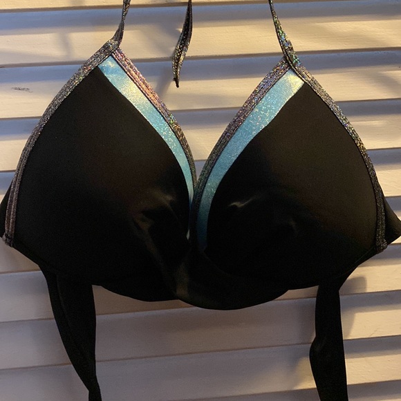 NWOT Yknktstc MD Black & Blue Shimmer Lined Detail Push Up Bra Padded Bikini Top - Picture 5 of 5